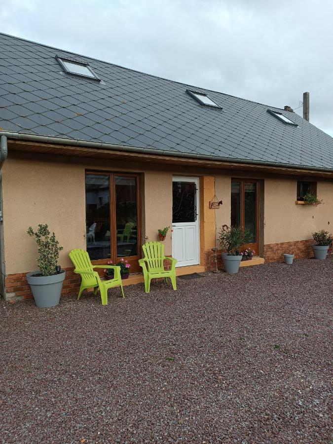 L'Ecurie Villa Meneslies Exterior foto